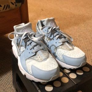 Light blue huaraches, Nike shoes